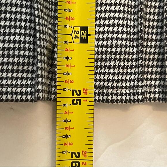J Jill Black White Pleated Plaid Academia Office Career Top NWOT Size L - Picture 11 of 11